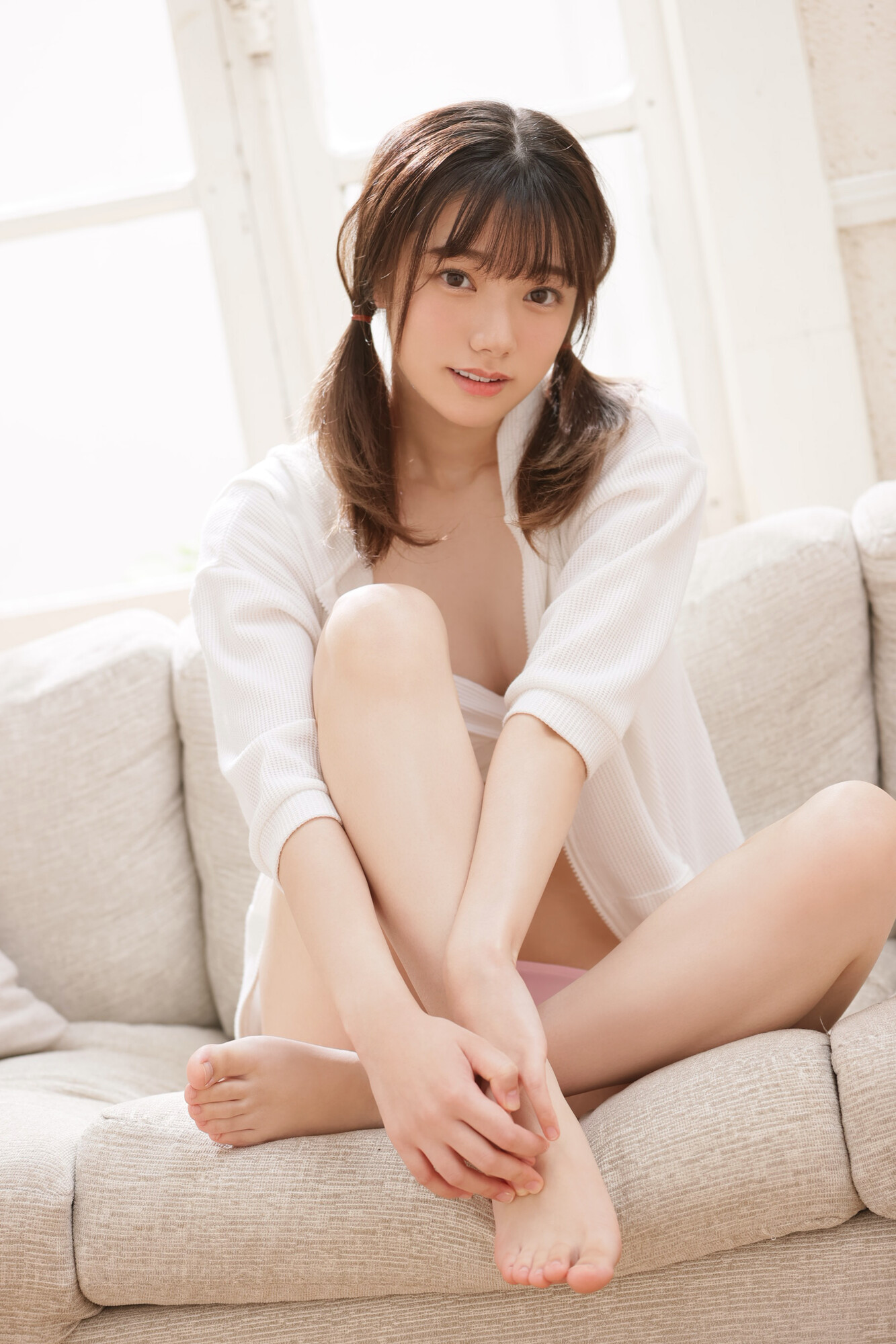 宫下玲奈作品MIDV-075笑颜美少女下一个河北彩花 - 吾知舍