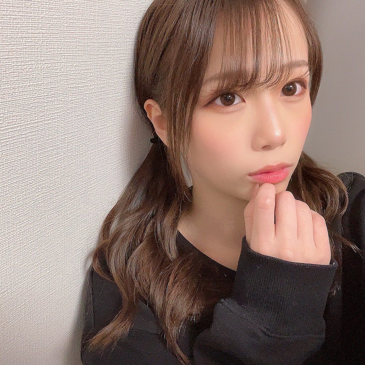 19岁美艳正妹《乙阳葵》傲人高峰满满的压迫感 - 吾知舍