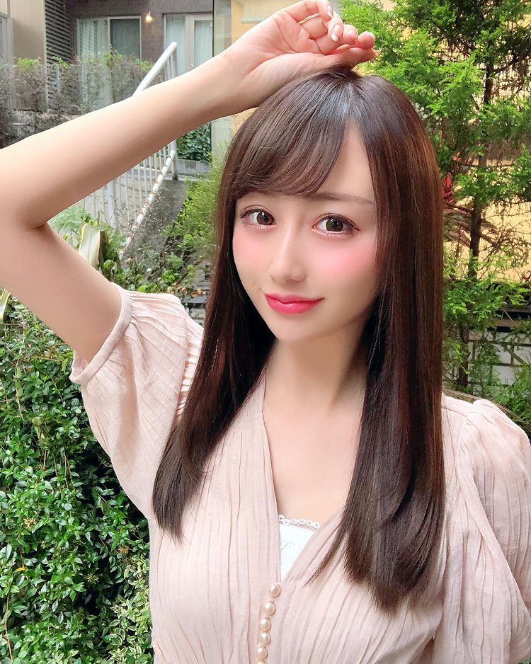 混血正妹《ゆい》高颜值性感身材大眼美人 - 吾知舍
