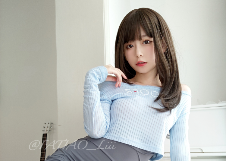 (迷之呆梨)蓝色针织衫《吉他妹妹》系列美图 - 吾知舍